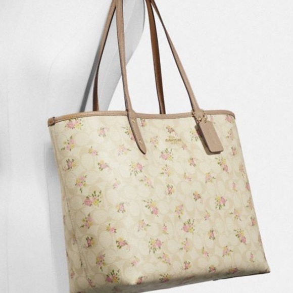 SOLD ⛔️Authentic COACH leather floral reversible - Picture 4 of 7